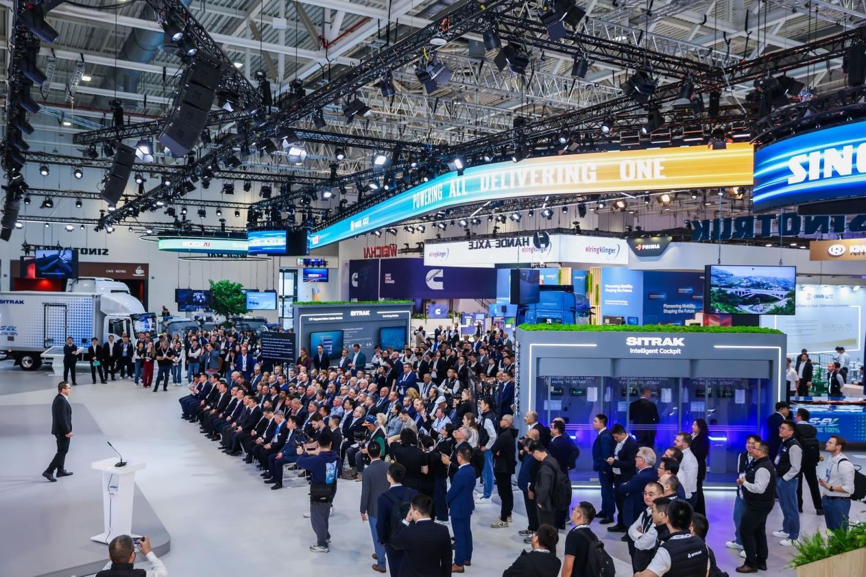 Shandong Heavy Industry IAA Transportation 2026 Fuarında Yeni Enerji Çözümlerini Tanıttı