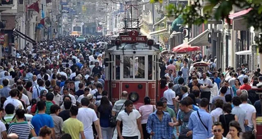 İstanbul'un Tarihi Meydan ve Caddelerinin Geçmişten Bugüne Değişen İsim Serüveni