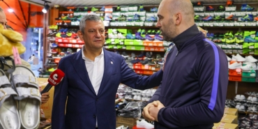 Özgür Özel Rize'de Selden Etkilenen Pazar Esnafını Ziyaret Etti