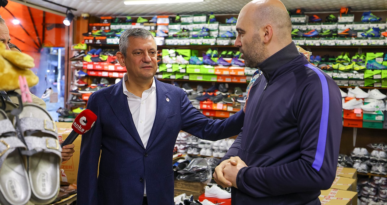 Özgür Özel Rize'de Selden Etkilenen Pazar Esnafını Ziyaret Etti